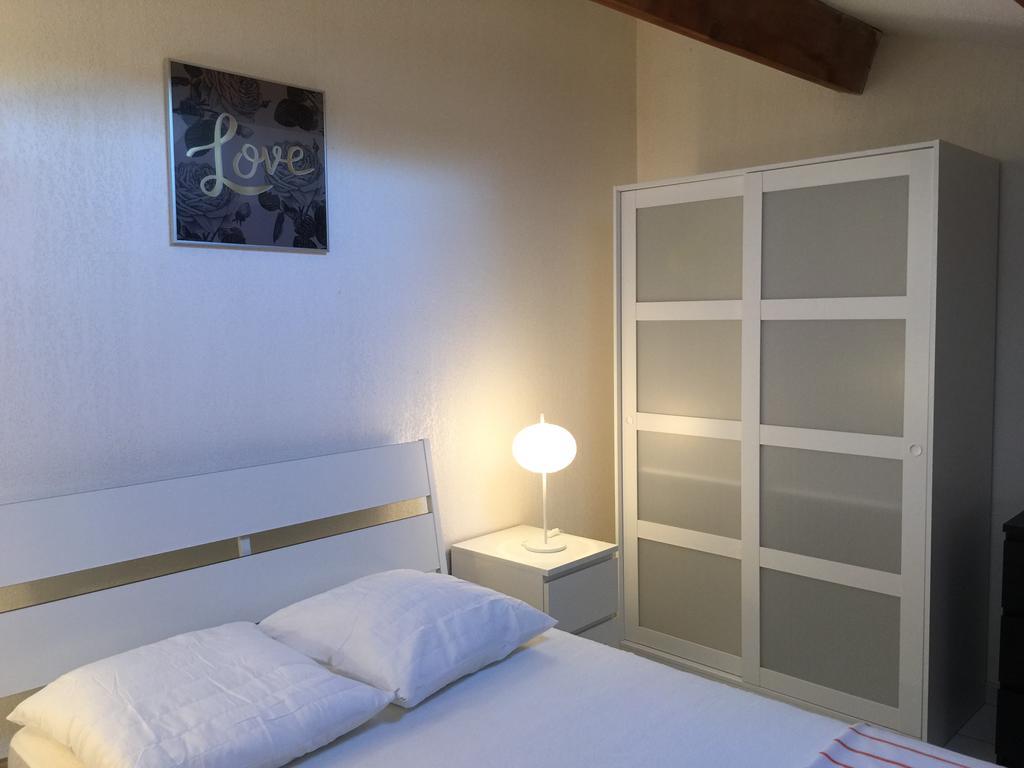 Residence Enzo Paradise La Seyne-sur-Mer Oda fotoğraf