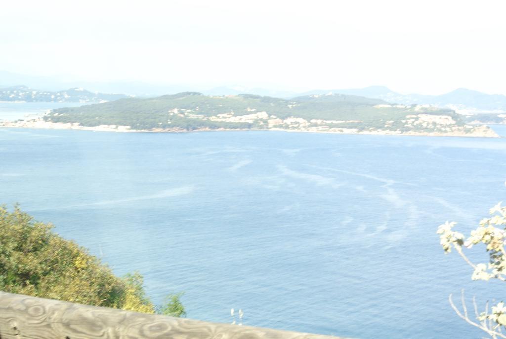 Residence Enzo Paradise La Seyne-sur-Mer Oda fotoğraf